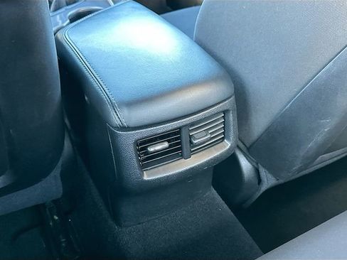 Used 2022 Dodge Challenger R/T w/ T/A Package image 26