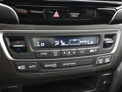 Used 2024 Honda Ridgeline TrailSport image 18