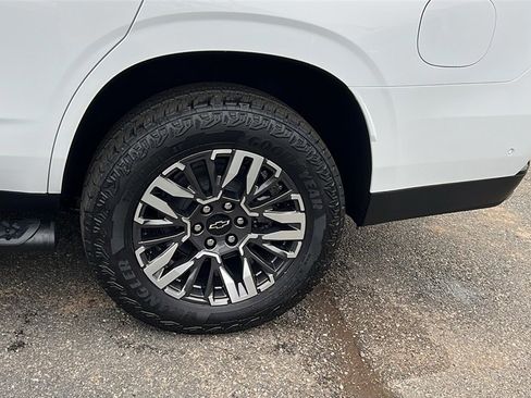 New 2026 Chevrolet Tahoe Z71 w/ Comfort Package image 9