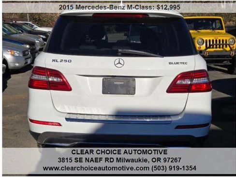 Used 2015 Mercedes-Benz ML 250 ML 250 BlueTEC AWD 4MATIC 4dr image 3