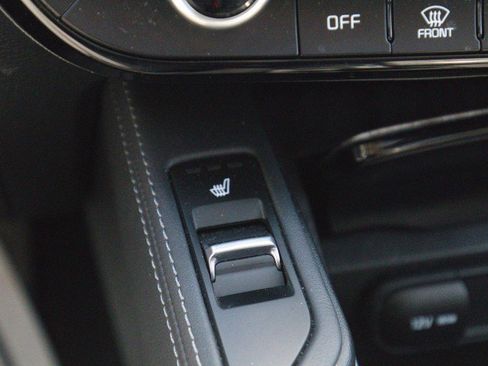 Used 2023 Kia Telluride AWD image 27