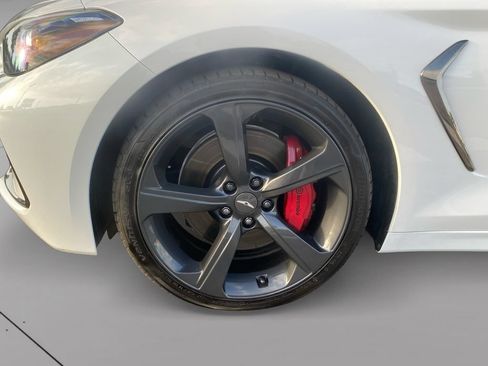 Used 2020 Genesis G70 3.3T w/ Sport Package RWD image 27
