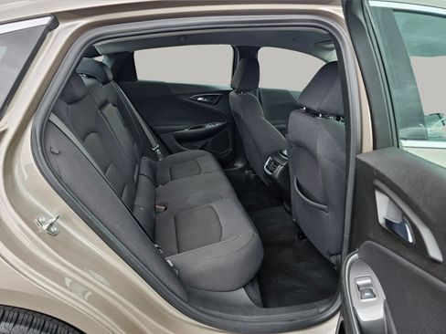 Used 2023 Chevrolet Malibu LT FWD image 24