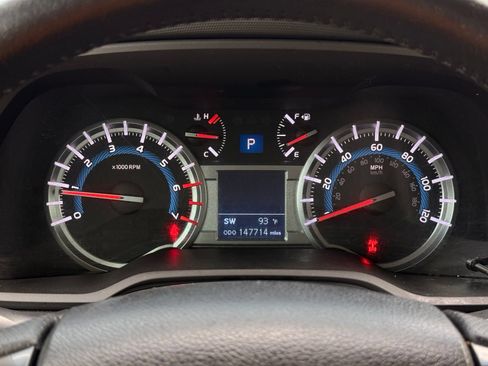 Used 2016 Toyota 4Runner Trail AWD/4WD image 30