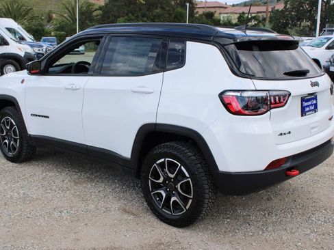 New 2026 Jeep Compass Trailhawk AWD/4WD image 6