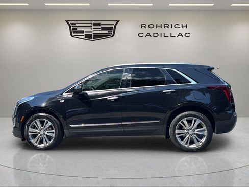 Certified 2024 Cadillac XT5 Premium Luxury w/ Technology Package AWD/4WD image 5
