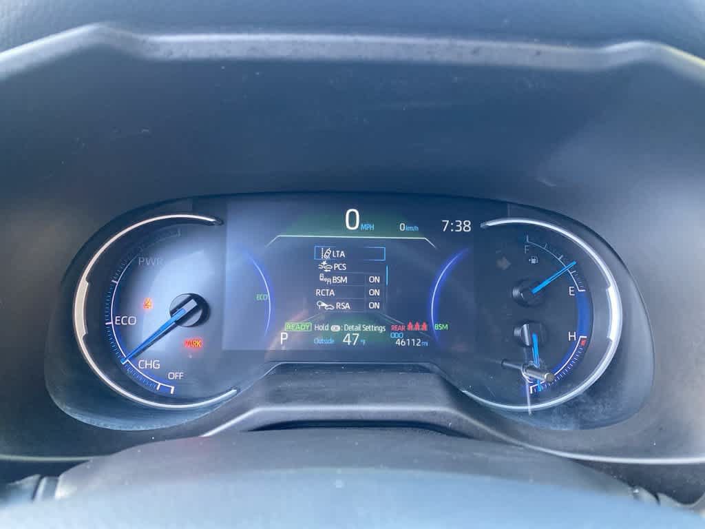 Used 2023 Toyota RAV4 XLE Premium AWD/4WD image 28