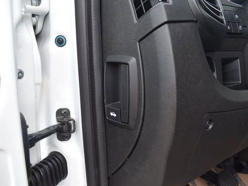 New 2026 RAM ProMaster 3500 w/ Convenience Group image 16