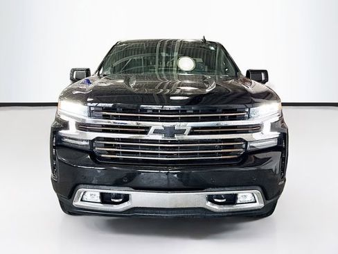 Used 2021 Chevrolet Silverado 1500 High Country w/ Technology Package image 4