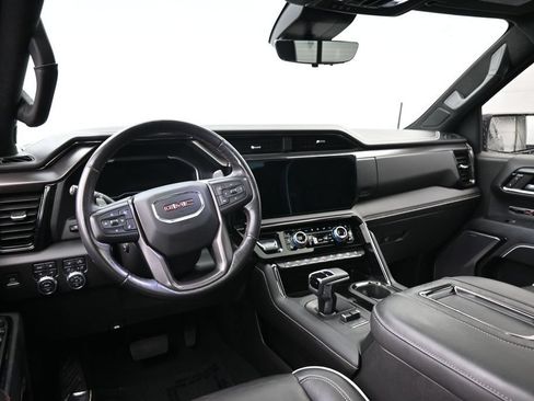 Used 2022 GMC Sierra 1500 AT4X AWD/4WD image 11