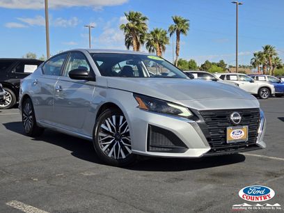 Used 2024 Nissan Altima 2.5 SV