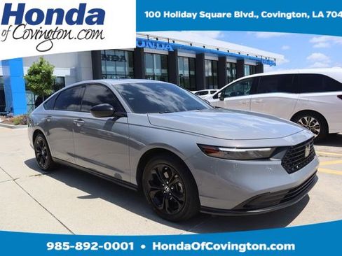Certified 2025 Honda Accord SE image 1