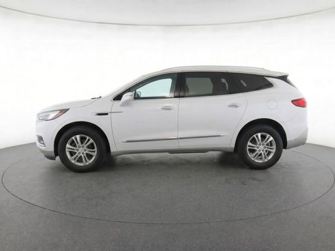 Used 2018 Buick Enclave Essence FWD image 6