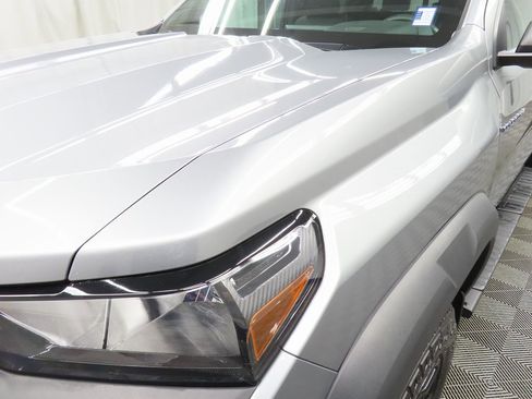 Used 2024 Chevrolet Colorado Trail Boss w/ Advanced Trailering Package image 36