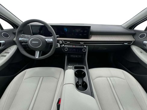 New 2025 Hyundai Sonata SEL FWD image 14