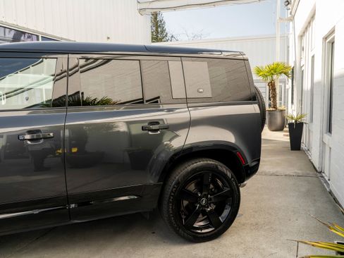 Used 2023 Land Rover Defender 110 Carpathian Edition AWD/4WD image 4