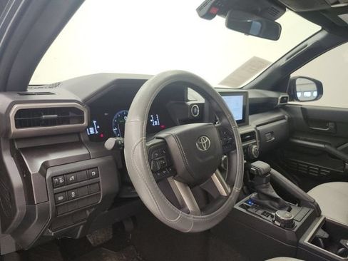 Used 2026 Toyota 4Runner SR5 AWD/4WD image 12