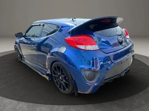 Used 2016 Hyundai Veloster Turbo FWD image 7