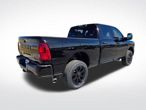 New 2026 RAM 2500 Big Horn AWD/4WD image 3