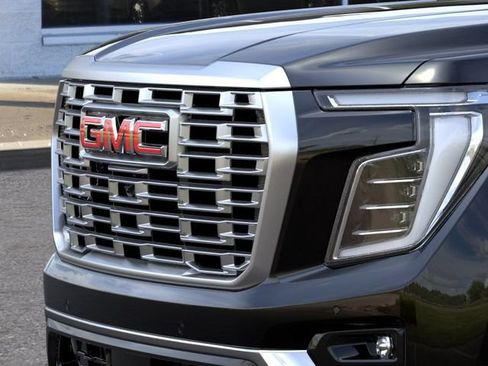 New 2026 GMC Yukon XL Denali w/ LPO, Floor Liner Package AWD/4WD image 13