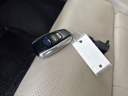 Used 2020 Subaru Outback Limited w/ Popular Package #2 image 33