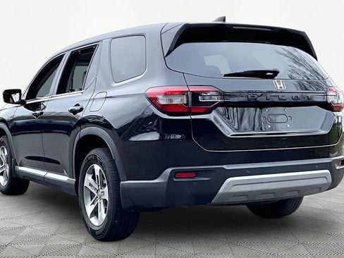 Used 2025 Honda Pilot EX-L image 5
