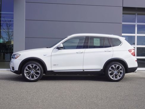 Used 2017 BMW X3 xDrive28i image 8