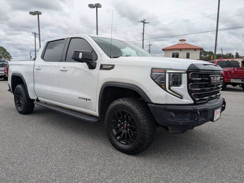 Used 2023 GMC Sierra 1500 AT4X AWD/4WD image 2