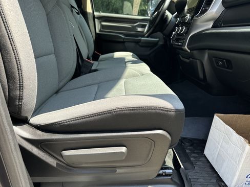 Used 2019 RAM 1500 Big Horn AWD/4WD image 22