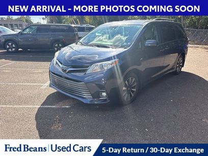 Used 2020 Toyota Sienna XLE