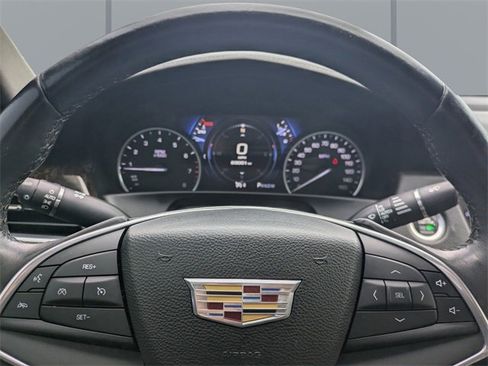 Used 2016 Cadillac CT6 Luxury image 31