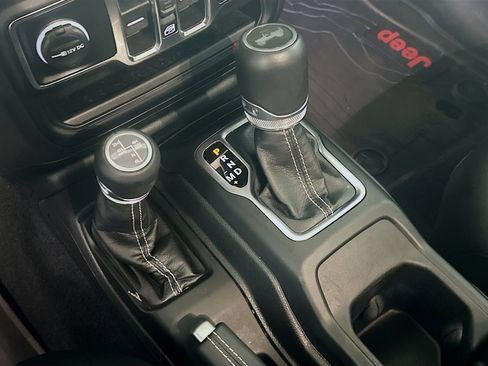 Used 2023 Jeep Wrangler Sahara w/ Cold Weather Group image 24