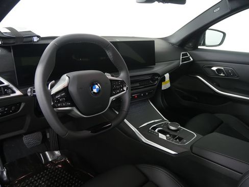Used 2026 BMW 330i Sedan w/ Premium Package RWD image 12