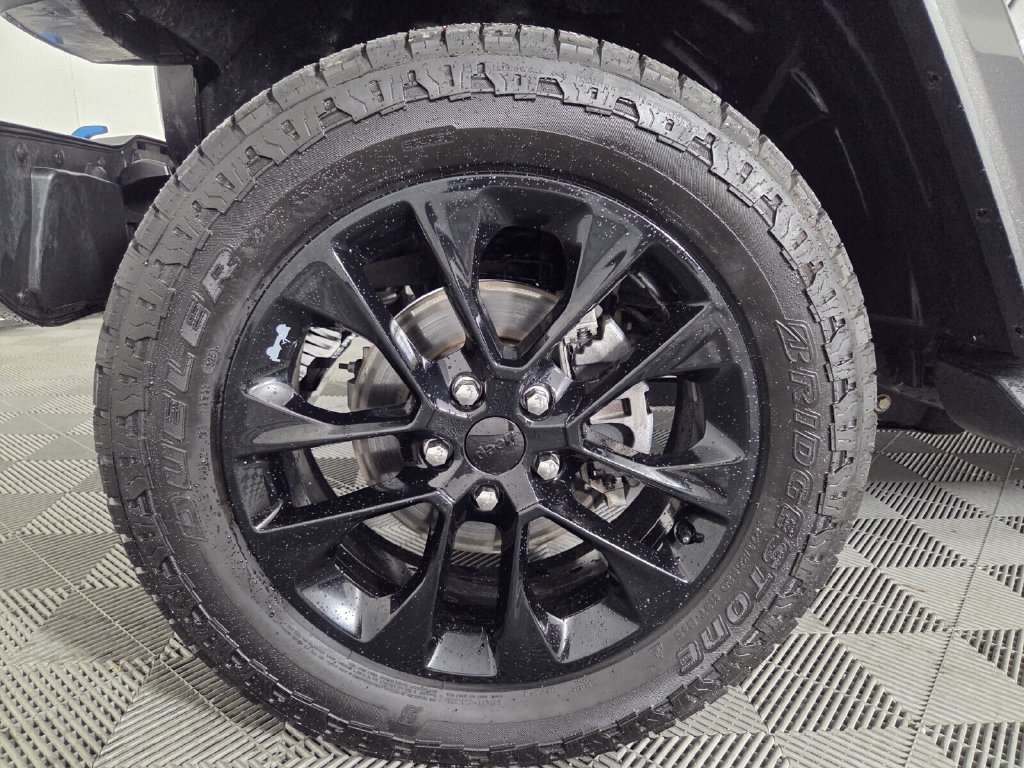 Used 2021 Jeep Wrangler Unlimited Sahara AWD/4WD image 28