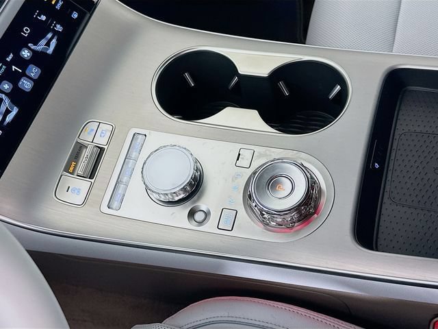 New 2026 Genesis GV70 2.5T Advanced AWD/4WD image 15