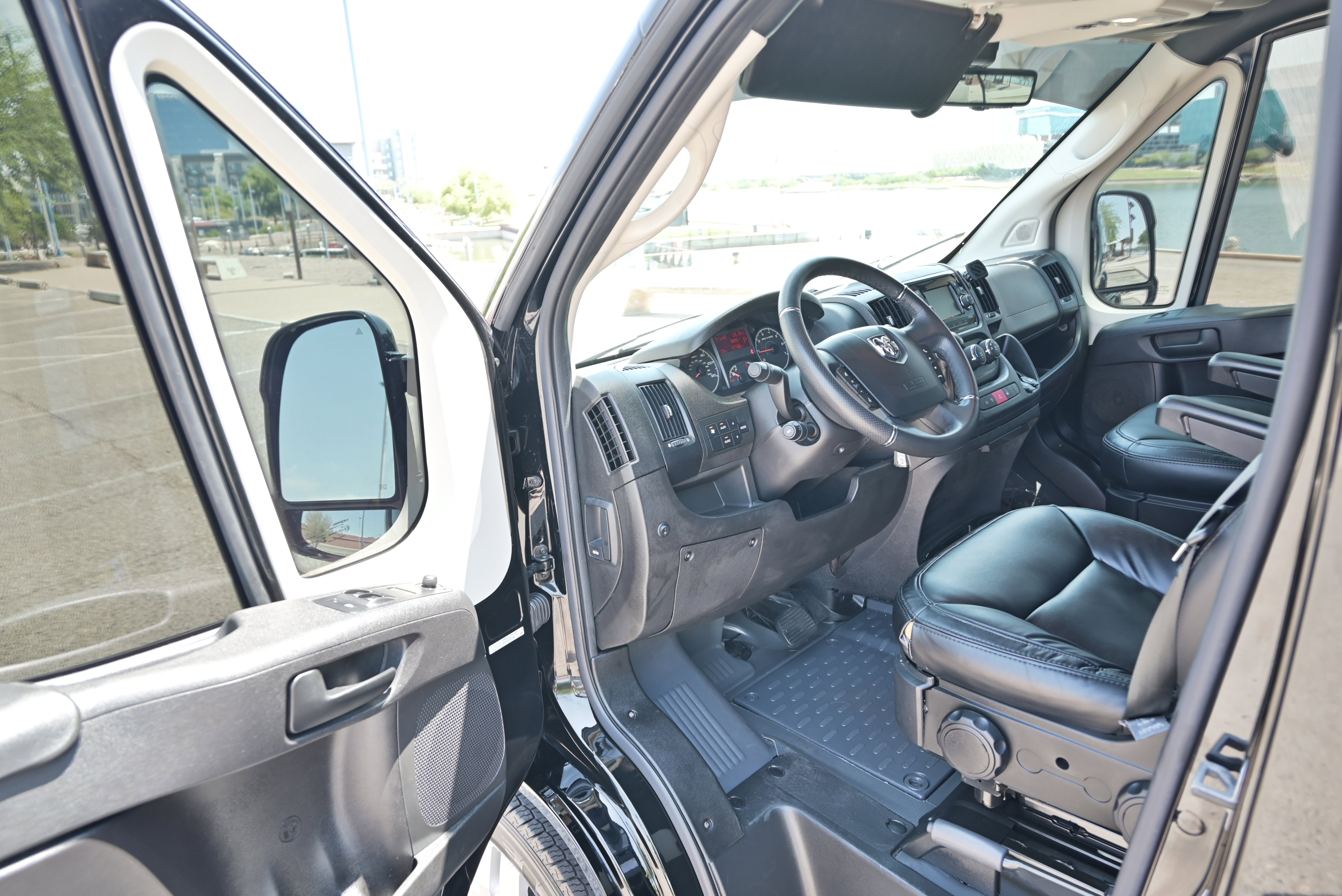 Used 2021 RAM ProMaster 2500 w/ RV Ready Prep Package FWD image 24