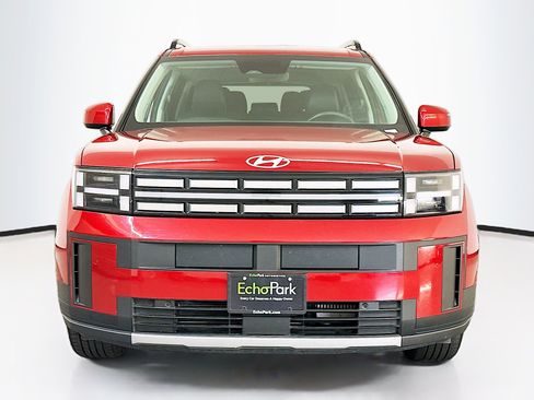 Used 2025 Hyundai Santa Fe SEL image 2