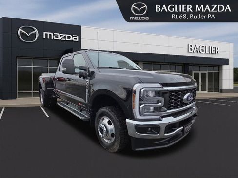 Used 2025 Ford F350 Lariat image 1