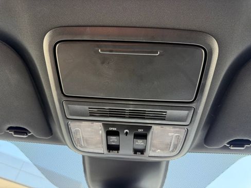 Used 2025 Honda Odyssey Sport-L image 20