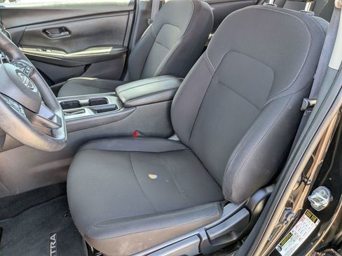 Used 2024 Nissan Sentra S FWD image 14