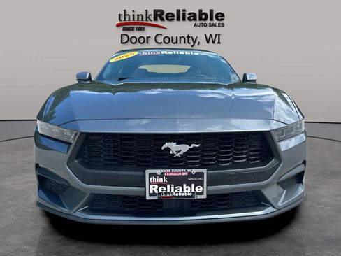 Used 2025 Ford Mustang Premium RWD image 11