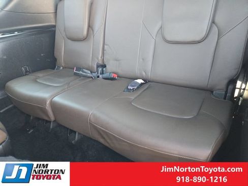 Used 2023 Nissan Armada Platinum w/ Captain's Chairs Package AWD/4WD image 34