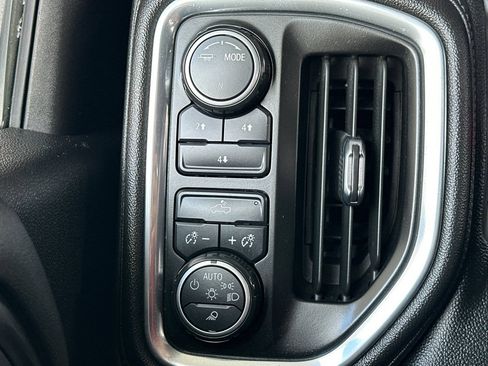 Used 2021 Chevrolet Silverado 2500 LT w/ Fleet Comfort Package AWD/4WD image 33