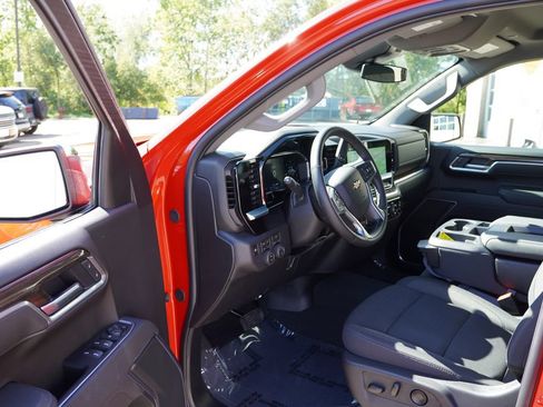 Certified 2026 Chevrolet Silverado 1500 LT AWD/4WD image 14