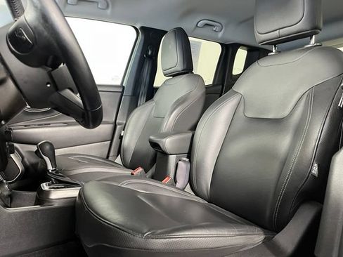 Used 2020 Jeep Renegade Limited AWD/4WD image 17