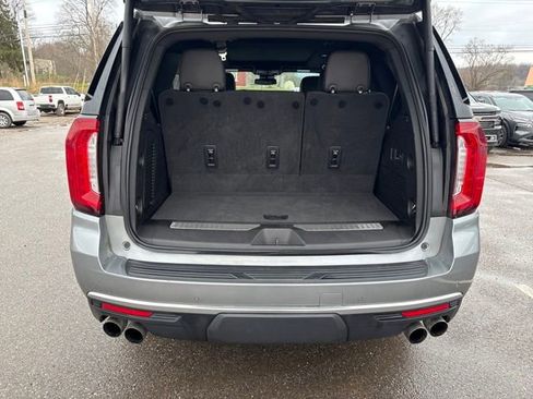 Used 2023 GMC Yukon Denali w/ LPO, Floor Liner Package AWD/4WD image 24