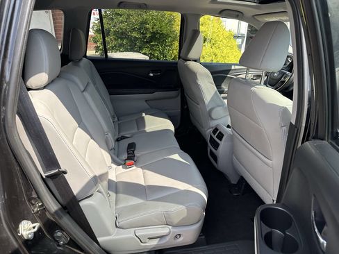 Used 2017 Honda Pilot EX-L image 26