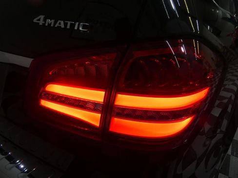 Used 2017 Mercedes-Benz GLS 550 4MATIC image 15