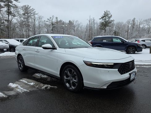 Used 2023 Honda Accord EX-L image 1