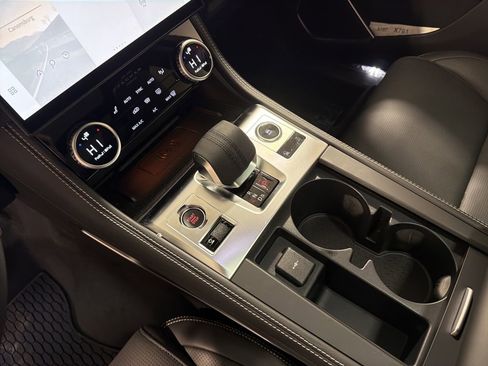 New 2026 Jaguar F-PACE R-Dynamic S AWD/4WD image 17